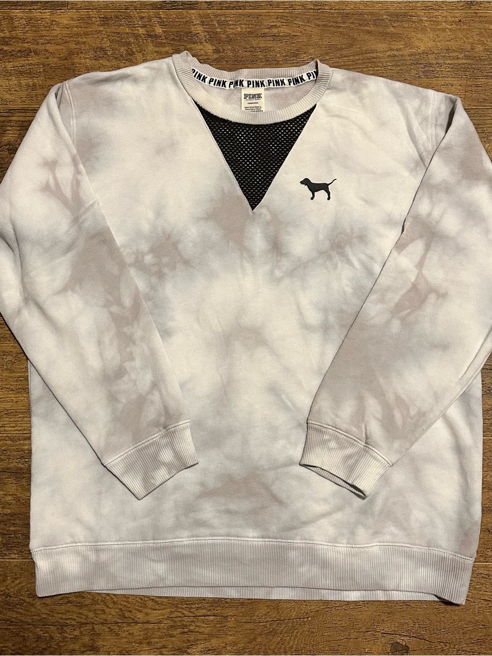 VS PINK LARGE MESH V-NECK BOYFRIEND SWEATSHIRT
